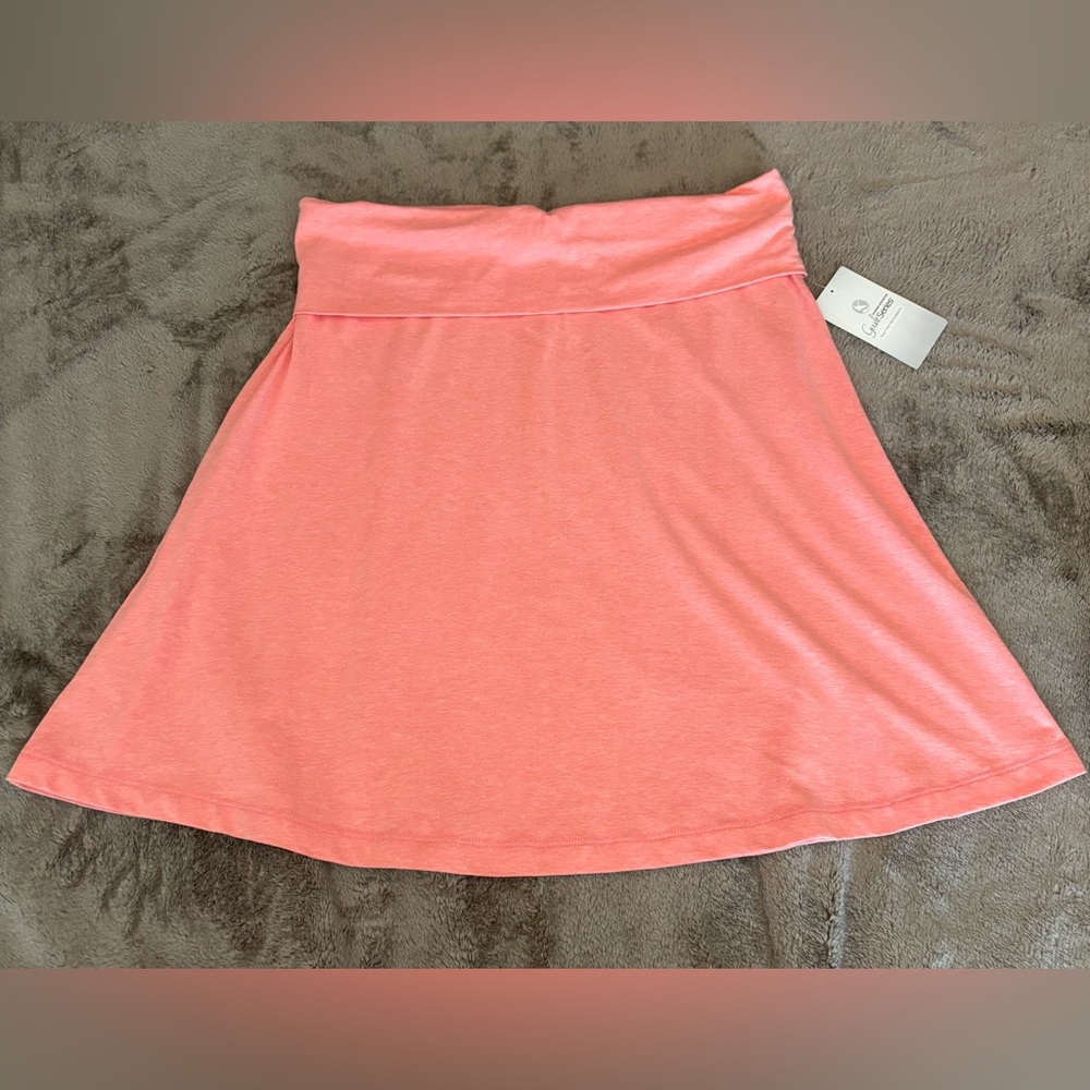 NWT Gander Mountain Pull-On Skirt